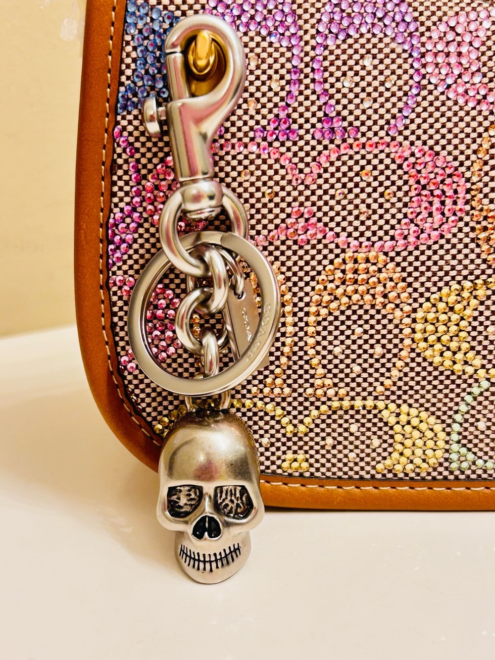 NWOT EXTREMELY RARE Coach Skull Bag Charm/ Keychain - Picture 2 of 16